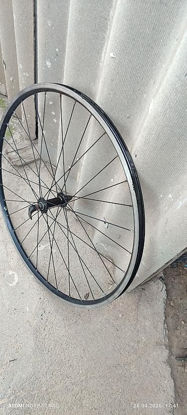 велосипед за 8000: Колеса 28 ые идеально ровные без восмерок, обода не стертые двух — 5