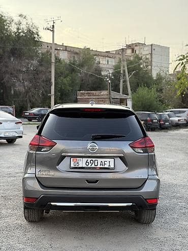 forester 2017: Nissan Rogue: 2018 г., 2.5 л, Автомат, Бензин, Кроссовер — 4