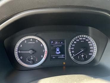 daewo matiz: Hyundai Sonata: 2018 г., Седан — 9