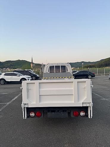 Унаа: KIA Bongo III — компактный грузовой бортовой автомобиль Основные — 4