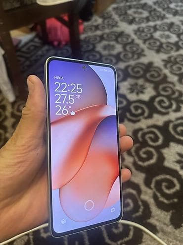 redmi 12 lite: Redmi, Redmi Note 13, Б/у, 256 ГБ, цвет - Зеленый, 2 SIM, eSIM — 5