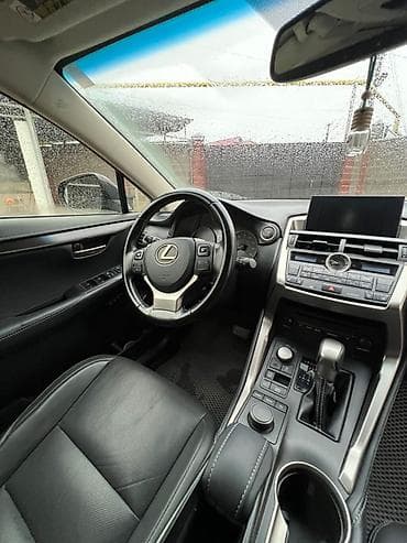 Lexus: Lexus NX: 2017 г., 2 л, Автомат, Бензин, Кроссовер — 6