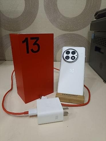 iphone 5s 32 neverlock: OnePlus 13, Б/у, 256 ГБ, цвет - Белый, 2 SIM — 1