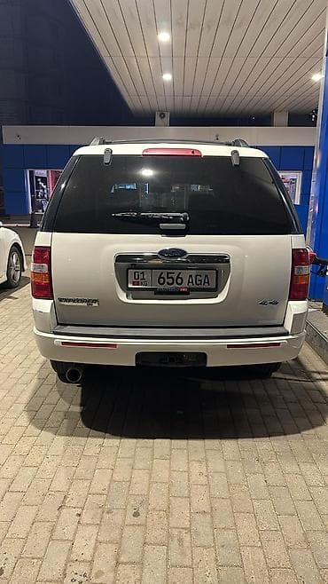 ct 200: Ford Explorer: 2008 г., Бензин, Внедорожник — 6