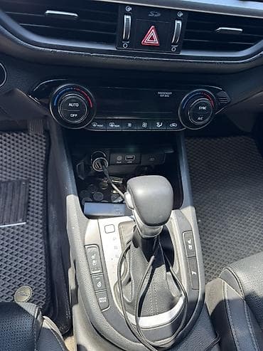 sur ron: Kia K3: 2018 г., 1.6 л, Вариатор, Бензин, Седан — 6