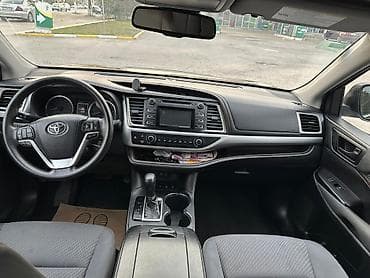 Toyota Highlander: 2018 г., 3.5 л, Автомат, Бензин, Кроссовер