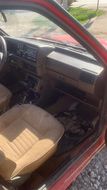 будка на авто: Volkswagen Golf: 1986 г., Хэтчбэк — 6