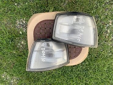 паваротники: Комплект поворотников Mazda 1998 г., Новый — 1