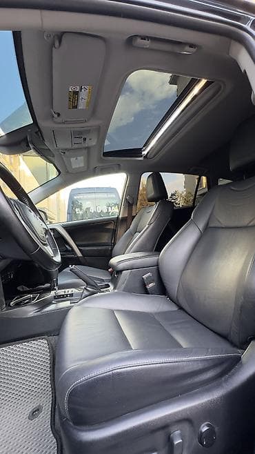 vin code: Toyota RAV4: 2018 г., 2.5 л, Автомат, Бензин, Кроссовер — 9