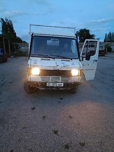 Легкий грузовик, Mercedes-Benz, Стандарт, 3 т, Б/у