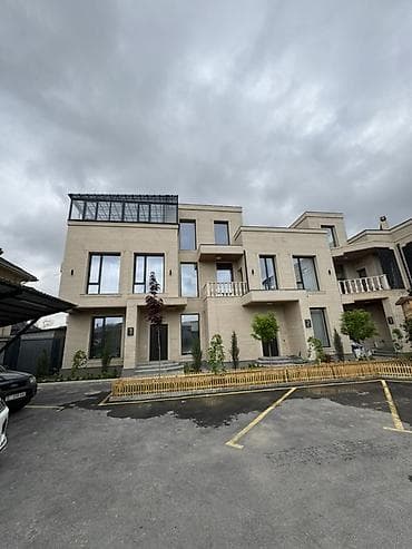 жк радуга продажа квартир: Таунхаус с современной архитектурой и дизайнерской отделкой. 7 комнат — 1