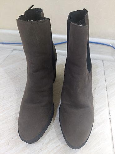 Угги: Женские полуботинки/ботильоны челси на каблуке. H&M. одевала 2 — 2