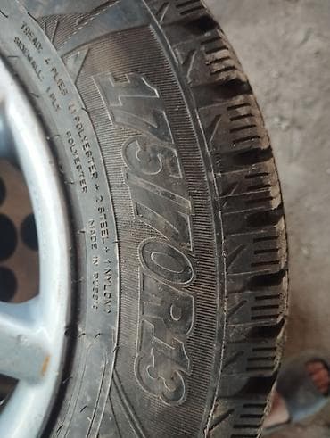 колесо на ниву: Колеса в сборе 175 / 70 / R 13, Зима, Комплект, Легковые, Литые, отверстий - 4 — 3