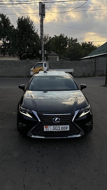 прикурит машина: Lexus ES: 2016 г., 2.5 л, Автомат, Гибрид, Седан — 2
