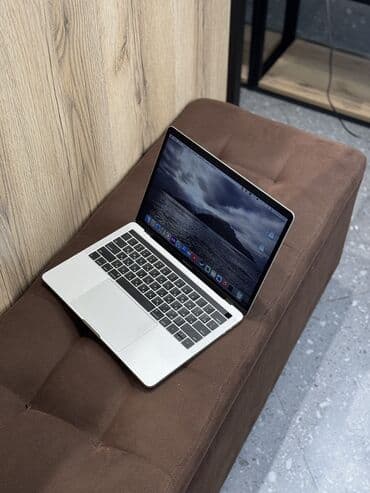 колонка комбик: MacBook Pro Продается 
Состояние хорошая — 5