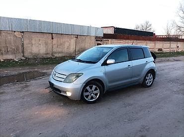 leksus nx: Toyota Ist: 2003 г., 1.5 л, Автомат, Газ, Хэтчбэк — 6