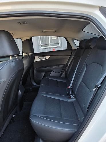 e2 byd: Kia K3: 2022 г., 1.6 л, Автомат, Бензин, Седан — 5