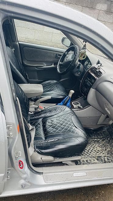 mazda 626 2001: Mazda 626: 2000 г., 2 л, Механика, Бензин, Седан — 4