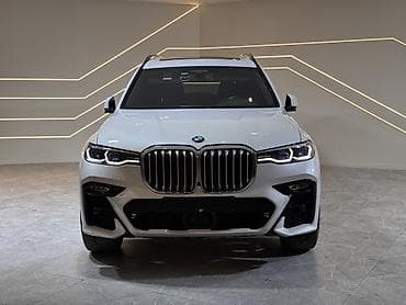BMW X7: 2021 г., 3 л, Бензин, Кроссовер