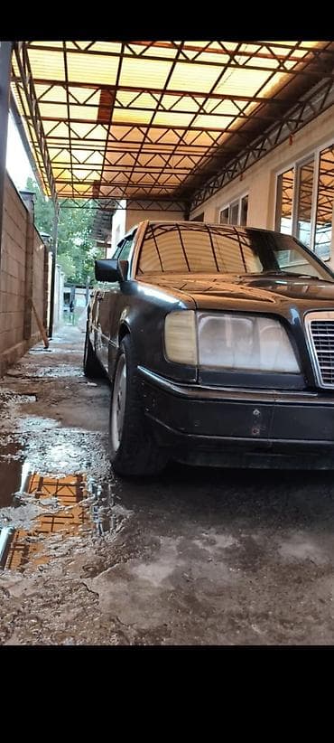 бампер на ешку: Mercedes-Benz E-Class: 1993 г., 2 л, Механика, Бензин, Седан — 2