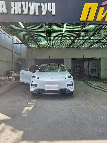 byd e2 2021: Changan : 2026 г., 1.5 л, Автомат, Гибрид, Кроссовер — 1