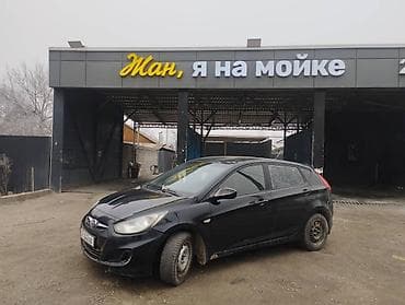 mazda bongo: Hyundai Solaris: 2011 г., 1.4 л, Механика, Бензин, Хэтчбэк — 7