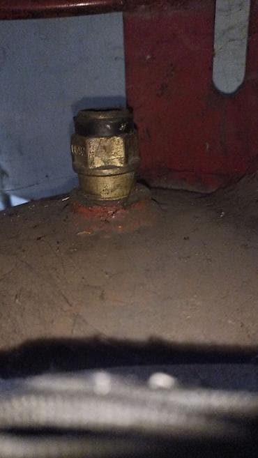 Садовая мебель: Портативный газовый баллон, Наполнение: Природный газ, Б/у, В розницу — 4