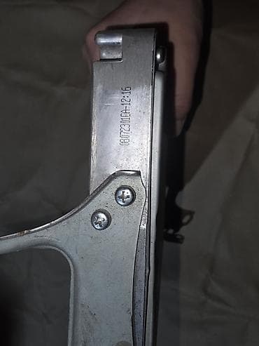 э 2: Блок управления двигателем (ECU) Toyota - Оригинальный номер: 860 - — 3