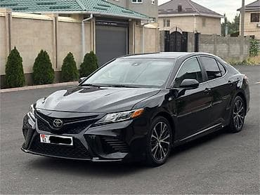 стёк: Toyota Camry: 2019 г., 2.5 л, Бензин, Седан — 4