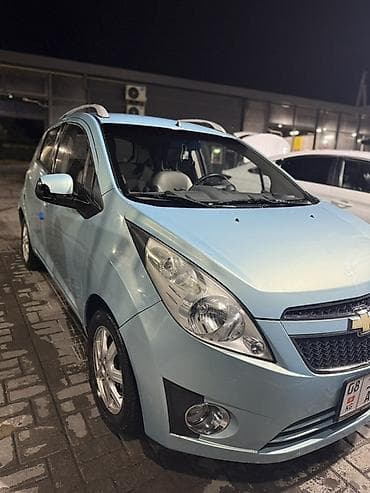 chevrolet tracker ltz: Chevrolet Spark: 2009 г., 1 л, Автомат, Бензин, Хэтчбэк — 2