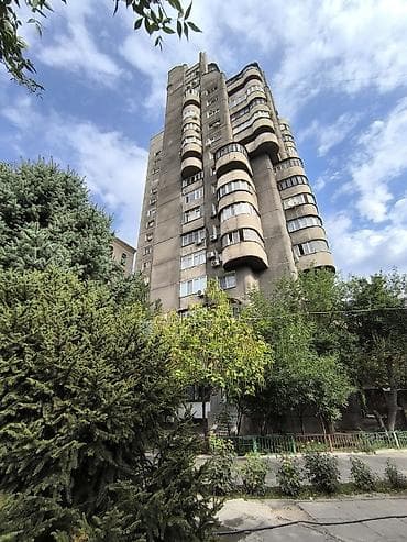 логвиненко киевская: 2 комнаты, 50 м², Моссовет Индивидуалка, 15 этаж, Старый ремонт — 1