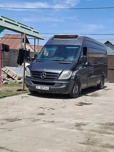 лампы освещения: Продаю 2011г объём 2.2 Mercedes-Benz Sprinter рефрижератор, удлинённая — 2