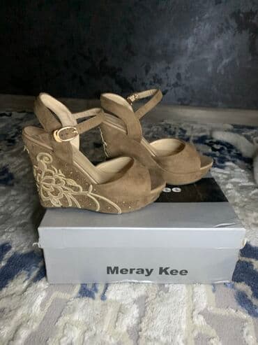 шлепка: Босоножки, 35.5, Б/у, цвет - Бежевый, Платная доставка, Самовывоз — 8