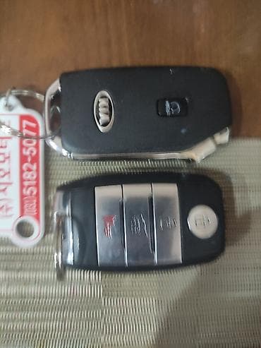 key maker: Ключ Kia 2020 г., Б/у, Оригинал — 2