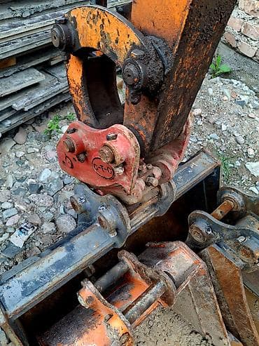 dd oo: Экскаватор, Doosan, 2003 г., Гусеничный — 6