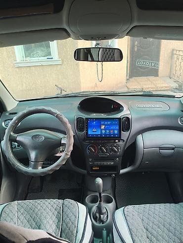 toyota sera: Toyota Yaris Verso: 2002 г., 1.5 л, Механика, Бензин, Хэтчбэк — 3