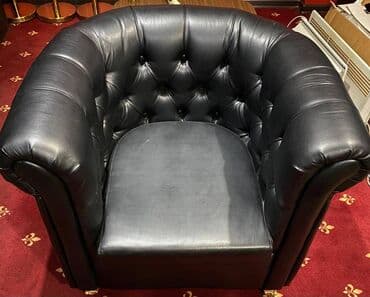 Офисные шкафы: Продам кресла б\у Большое кресло: Состояние: идеальное Высота: 82см — 2