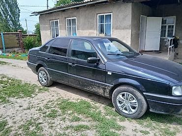 рага на авто: Volkswagen Passat: 1992 г., 1.8 л, Кол менен иштөөчү, Бензин, Седан — 3