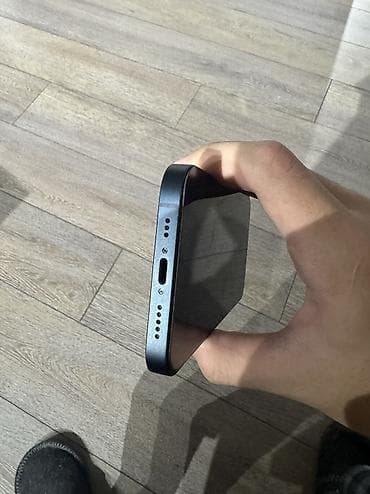 blu: IPhone 13, Б/у, 128 ГБ, Midnight, Защитное стекло, Чехол, Коробка, 84 % — 6