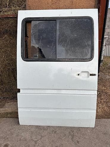 sprinter 2 2: Запчасти для микроавтобуса/фургона (белые кузовные элементы) В — 7