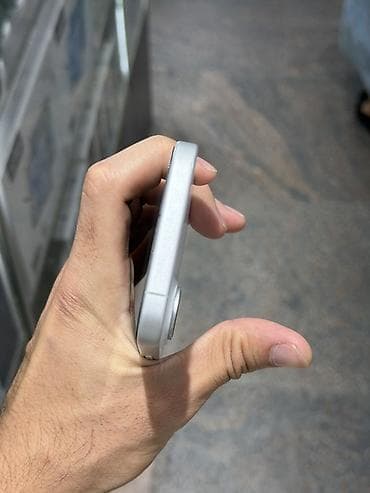 смарт кольцо: IPhone 16, 128 ГБ, белый - Память: 128 GB - Наклейка на устройстве — 5