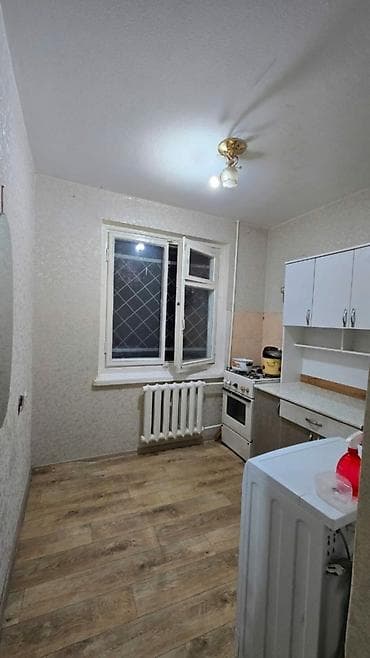 ремонт домов: 1 комната, 32 м², 104 серия, 1 этаж, Старый ремонт — 3