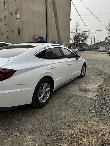 зарядка на авто: Hyundai Sonata: 2019 г., Седан — 2