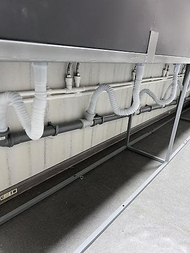 кантениры: Мобильный модуль-душевая в контейнере - Основание: контейнерный — 8