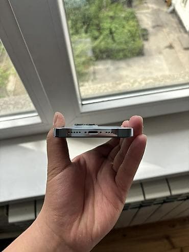 скол: IPhone 13 Pro, Б/у, 128 ГБ, Sierra Blue, Коробка, 77 % — 3