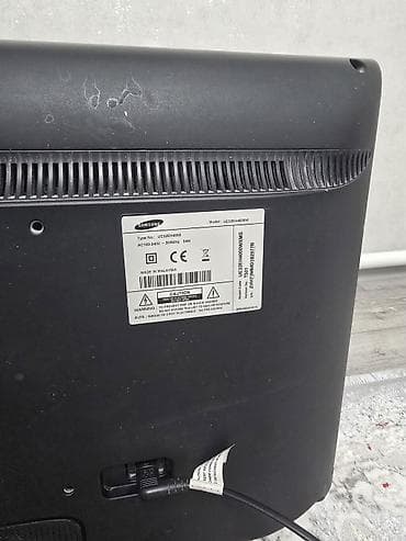 ТВ жана Видео: Телевизор Samsung UE32EH4000W - Диагональ 32" - Подсветка LED — 2