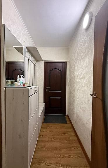 3 к: 3 комнаты, 58 м², 104 серия, 4 этаж, Косметический ремонт — 8