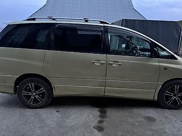 семи местный: Toyota Estima: 2000 г., 3 л, Автомат, Минивэн — 5