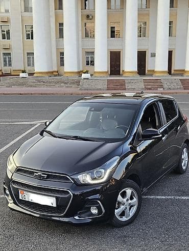 Chevrolet Spark: 2017 г., 1 л, Автомат, Бензин