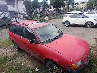 обмен ниже классом: Opel Astra: 1992 г., 1.8 л, Бензин — 5